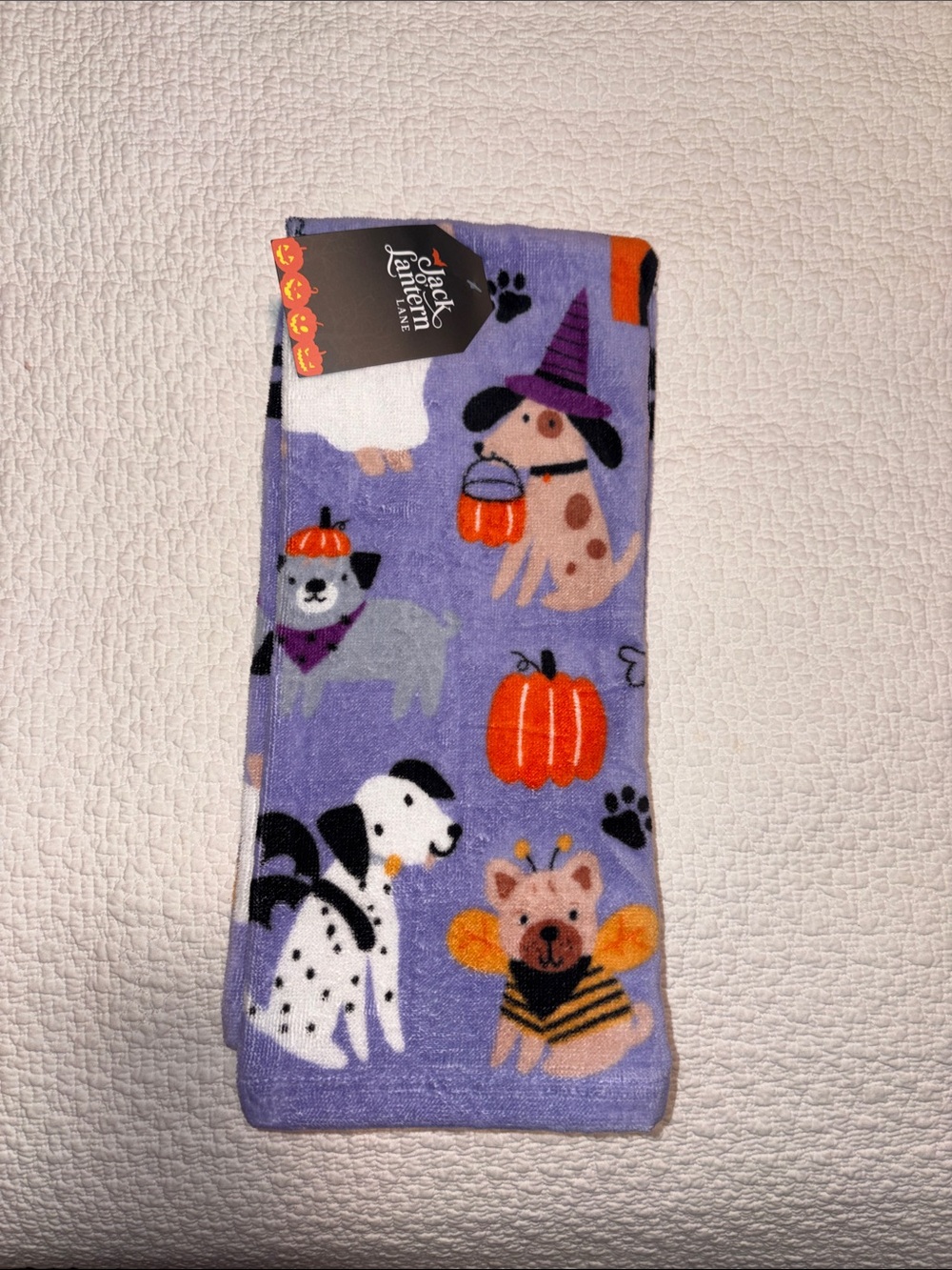 Halloween kitchen towels 2. New with tags. 18 inches by 28 inches.